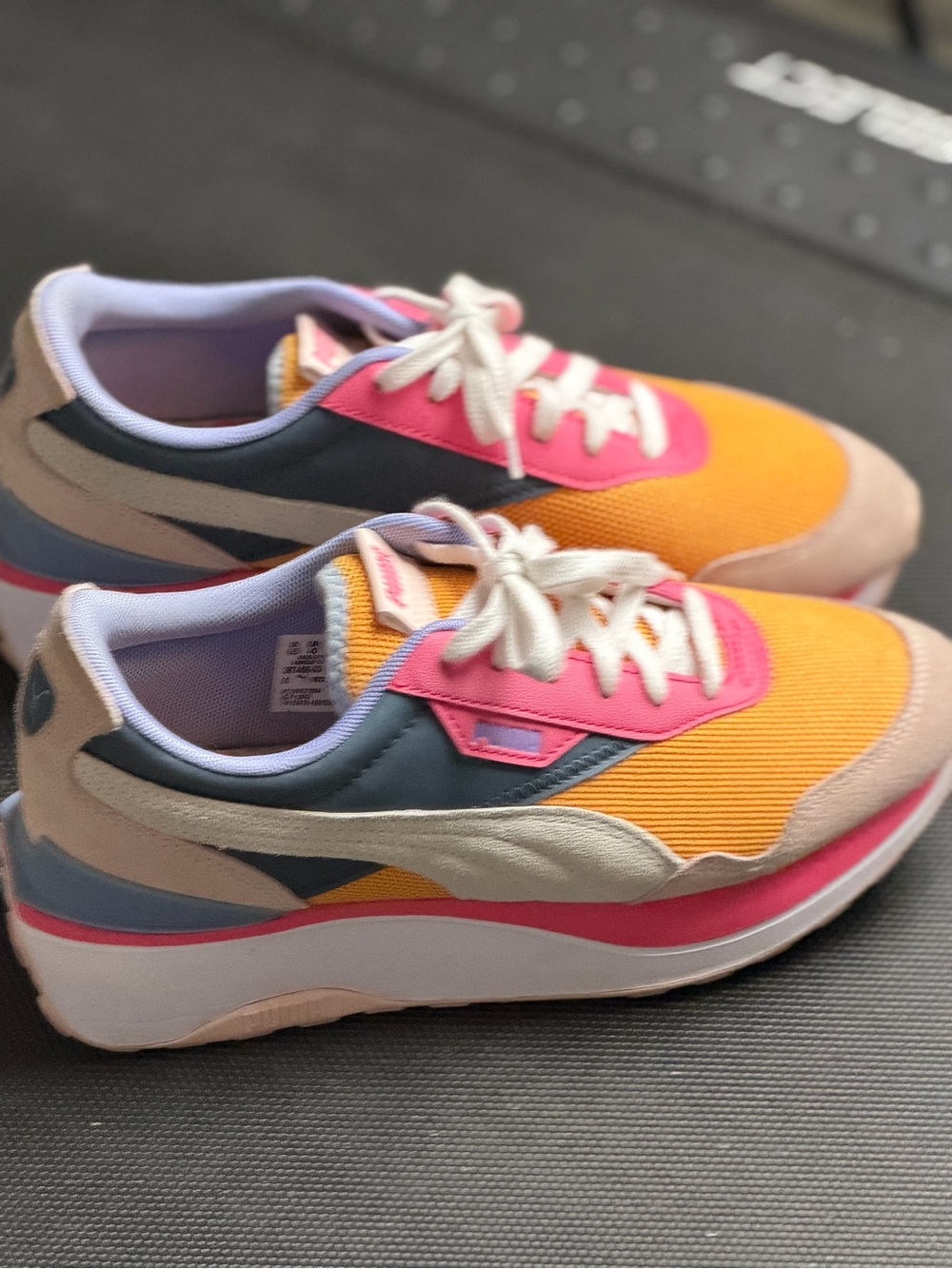 Puma Women's Orange Coral & Navy Retro Runner Sneakers.  Size 9